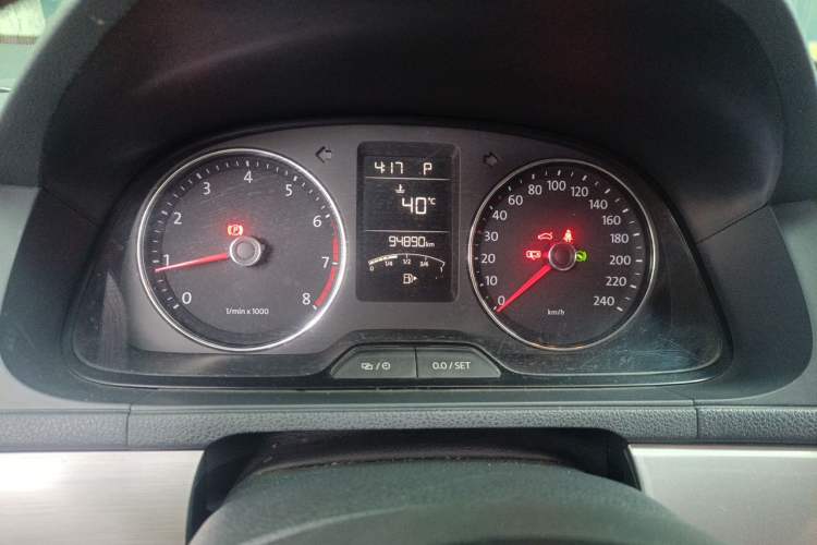Used Volkswagen Lavida 2013 Restyled Classic 1.6L Automatic Comfort Edition Instrument Cluster