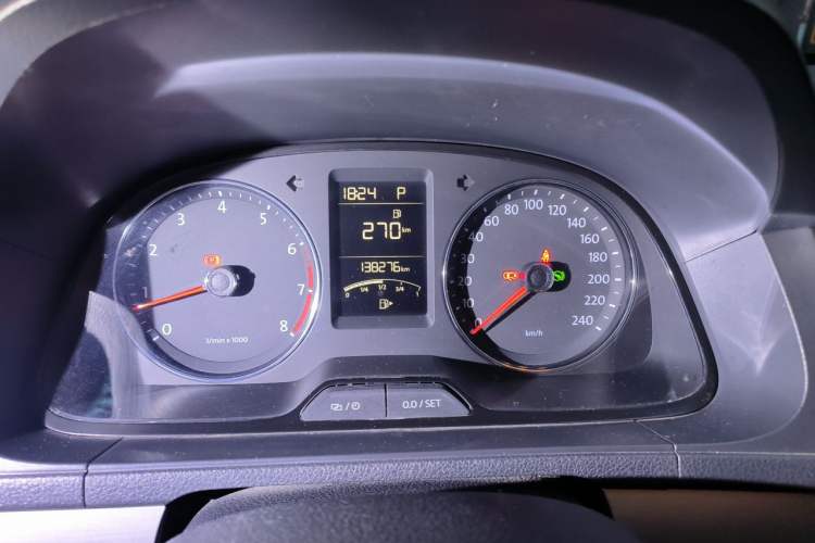 Used Volkswagen Lavida 2013 Restyled Classic 1.6L Automatic Comfort Edition Instrument Cluster