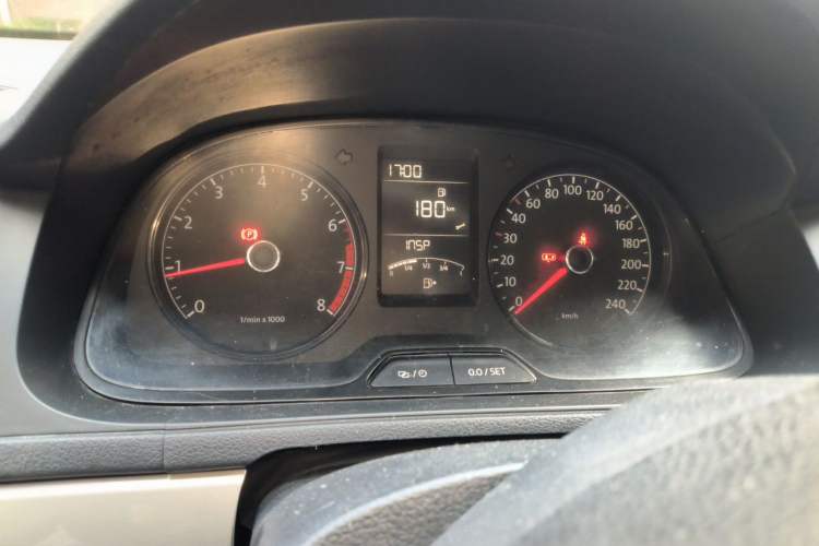Used Volkswagen Lavida 2013 1.6L Manual Fashion Edition Instrument Cluster