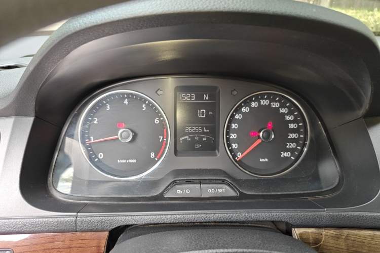 Used Volkswagen Lavida 2013 Revised Version 1.4 TSI DSG Comfort Edition Instrument Cluster