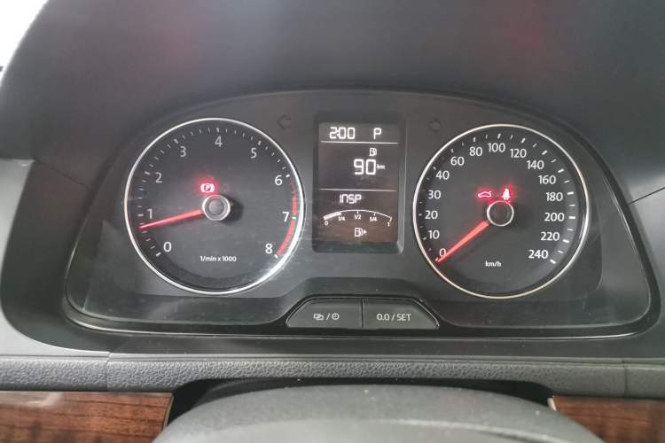 Used Volkswagen Lavida 2013 Restyled Classic 1.6L Automatic Comfort Edition Instrument Cluster