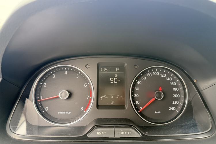 Used Volkswagen Lavida 2013 Restyled Classic 1.6L Automatic Comfort Edition Instrument Cluster