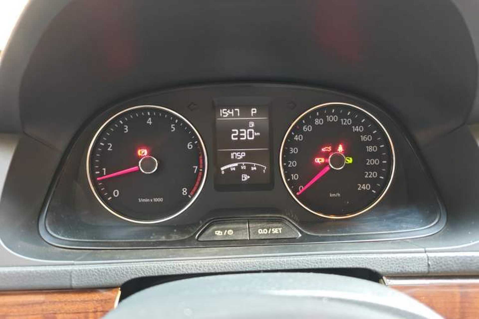 Used Volkswagen Lavida 2013 Restyled Classic 1.6L Automatic Comfort Edition Instrument Cluster