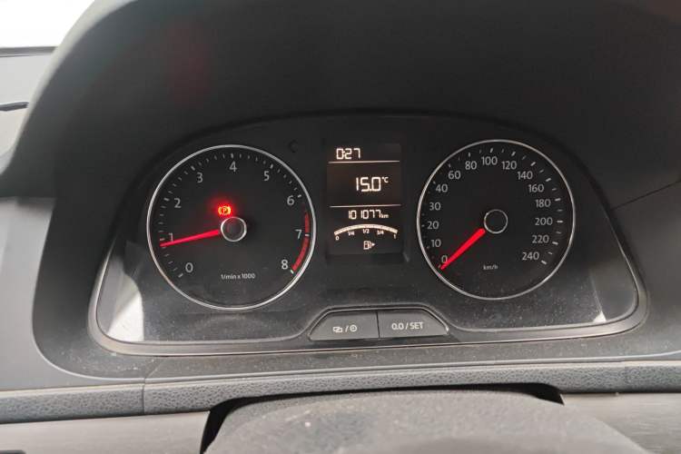 Used Volkswagen Lavida 2013 Restyled Classic 1.6L Manual Comfort Edition Instrument Cluster