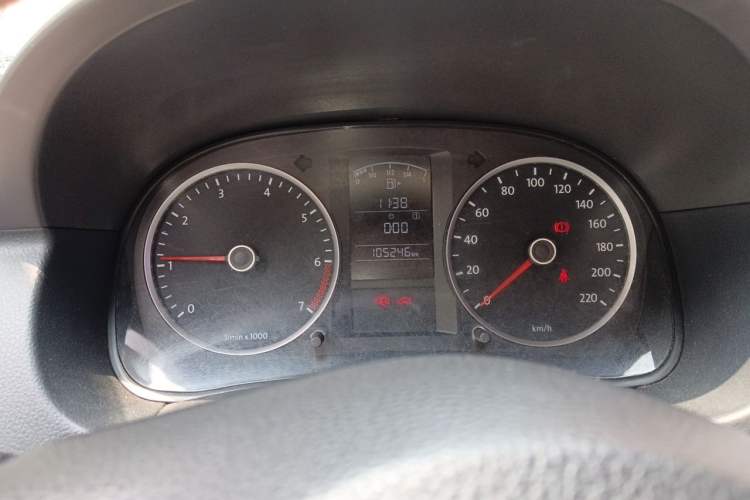 Used Volkswagen Lavida 2013 Classic 1.6L Manual Fashion Edition Instrument Cluster