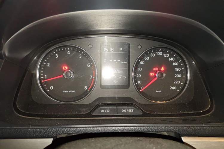 Used Volkswagen Lavida 2013 Revised Version 1.4 TSI DSG Comfort Edition Instrument Cluster