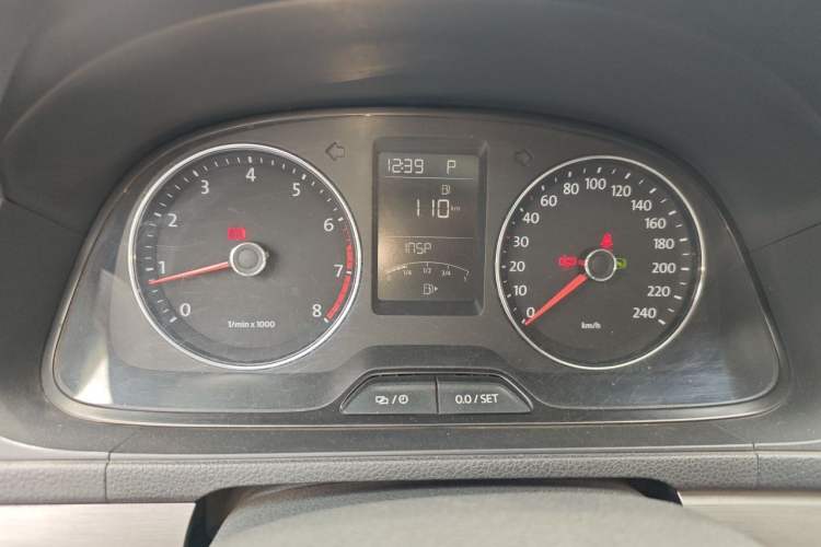 Used Volkswagen Lavida 2013 Restyled Classic 1.6L Automatic Comfort Edition Instrument Cluster