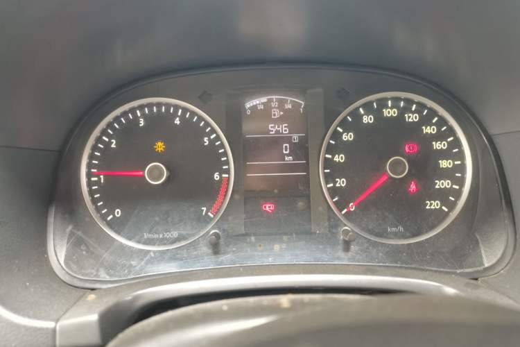 Used Volkswagen Lavida 2013 Classic 1.6L Manual Fashion Edition Instrument Cluster