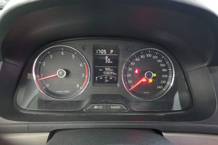 Used Volkswagen Lavida 2013 1.4TSI DSG Comfort Edition Instrument Cluster