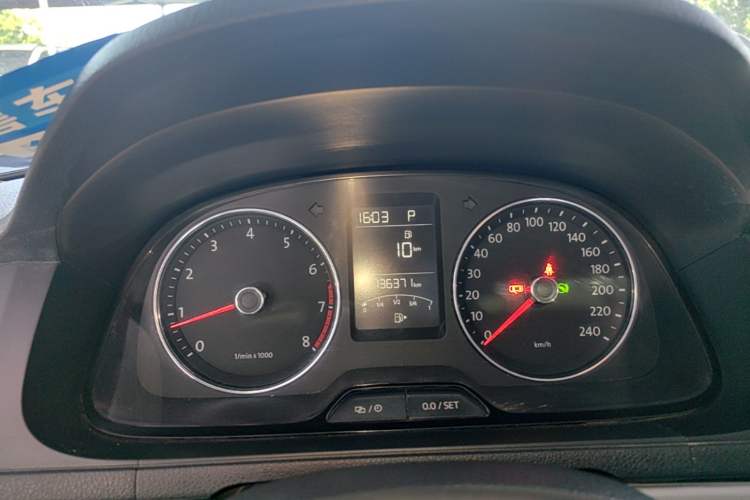 Used Volkswagen Lavida 2013 Revised Version 1.4 TSI DSG Comfort Edition Instrument Cluster
