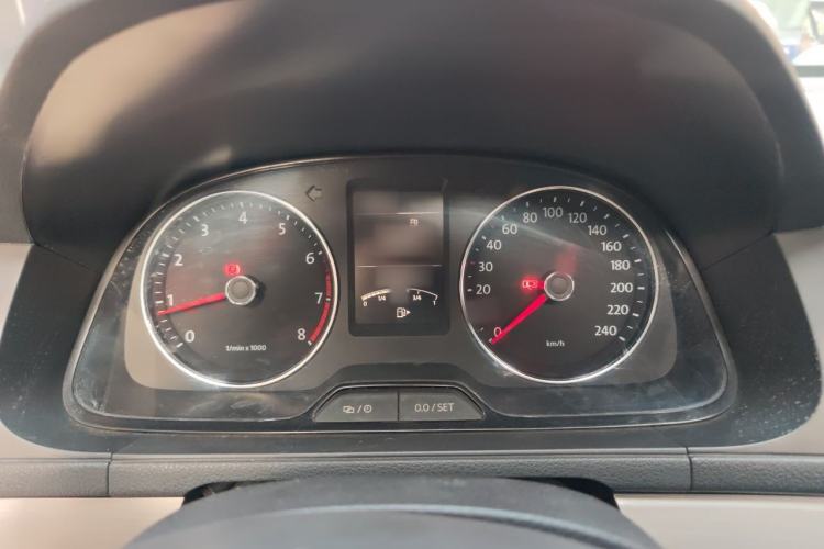 Used Volkswagen Lavida 2013 Restyled Classic 1.6L Manual Comfort Edition Instrument Cluster