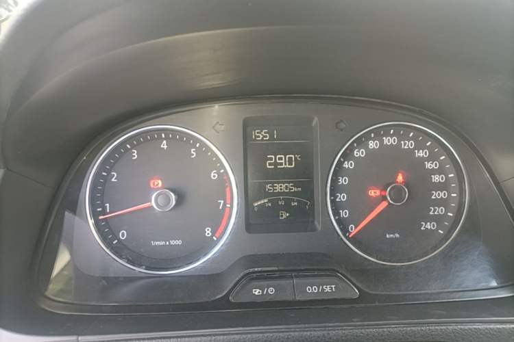 Used Volkswagen Lavida 2013 Restyled Classic 1.6L Manual Comfort Edition Instrument Cluster