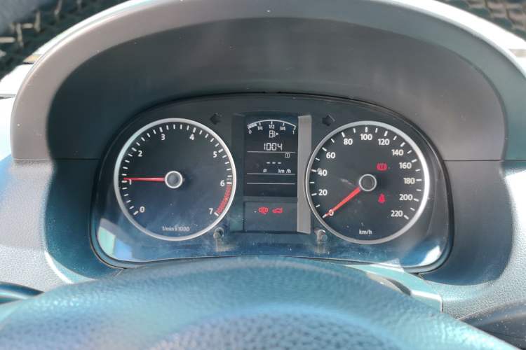 Used Volkswagen Lavida 2013 Classic 1.6L Manual Fashion Edition Instrument Cluster