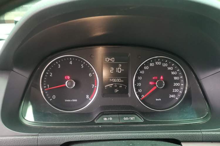 Used Volkswagen Lavida 2013 Restyled Classic 1.6L Manual Comfort Edition Instrument Cluster