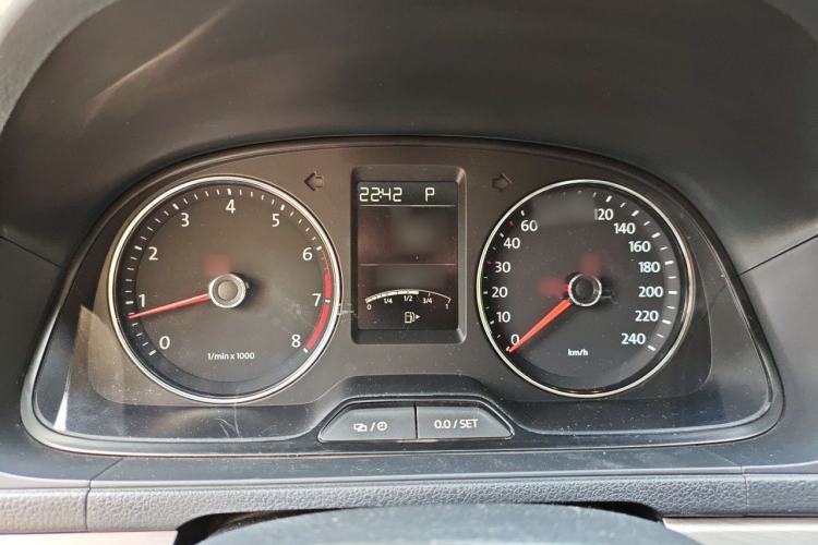 Used Volkswagen Lavida 2013 Restyled Classic 1.6L Automatic Comfort Edition Instrument Cluster