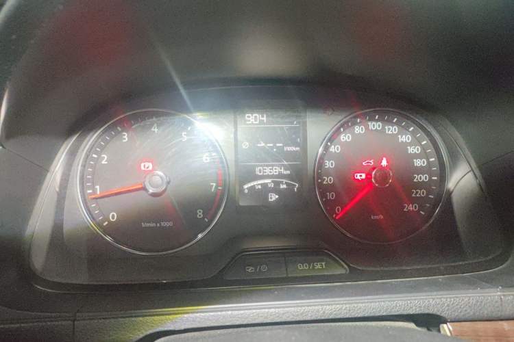 Used Volkswagen Lavida 2013 Restyled Classic 1.6L Manual Comfort Edition Instrument Cluster