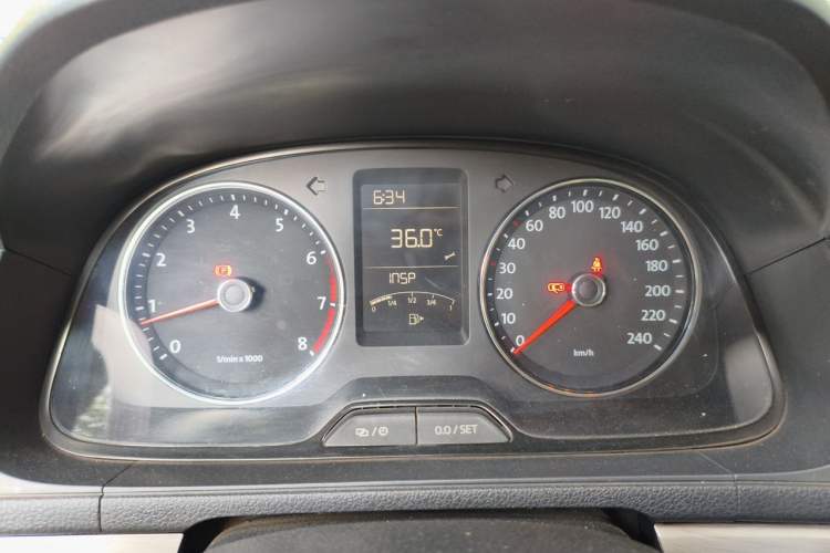 Used Volkswagen Lavida 2013 Restyled Classic 1.6L Manual Comfort Edition Instrument Cluster