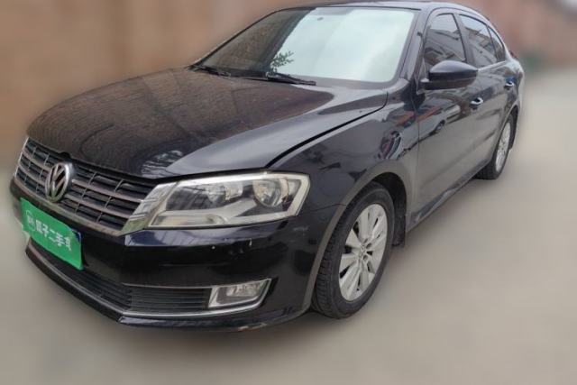 Ojetý Volkswagen Lavida 2013 1.4TSI DSG Comfort Edition