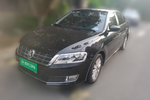 Used Volkswagen Lavida 2013 Restyled Classic 1.6L Manual Comfort Edition