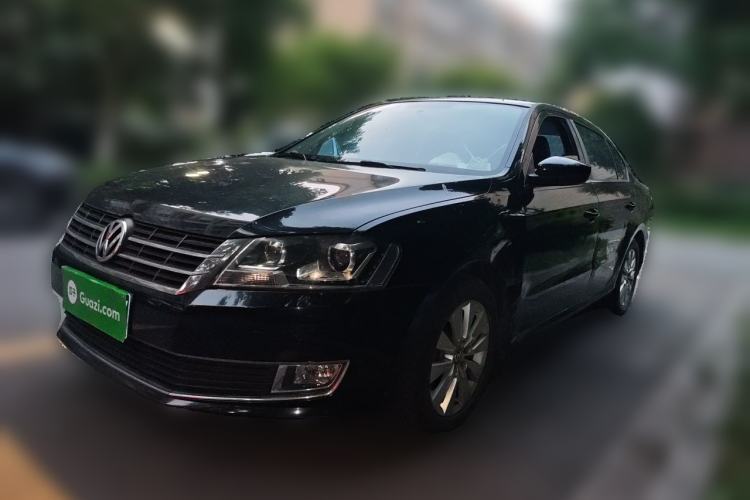 Used Volkswagen Lavida 2013 Restyled Classic 1.6L Manual Comfort Edition Guazi used car, China used car export, Used car for sale, Used  cars, Cheapest cars for sale
