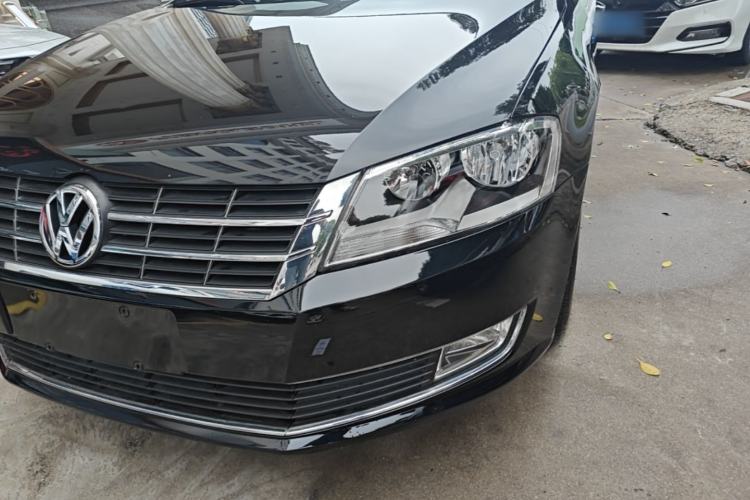Used Volkswagen Lavida 2013 Restyled Classic 1.6L Automatic Comfort Edition Left Front Headlight