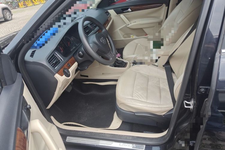 Used Volkswagen Lavida 2013 Restyled Classic 1.6L Automatic Comfort Edition Left Front Seat