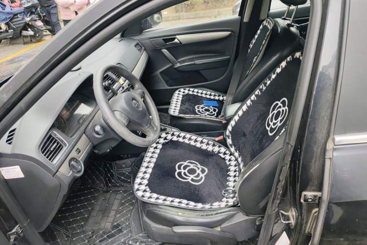 Used Volkswagen Lavida 2013 Restyled Classic 1.6L Automatic Comfort Edition Left Front Seat