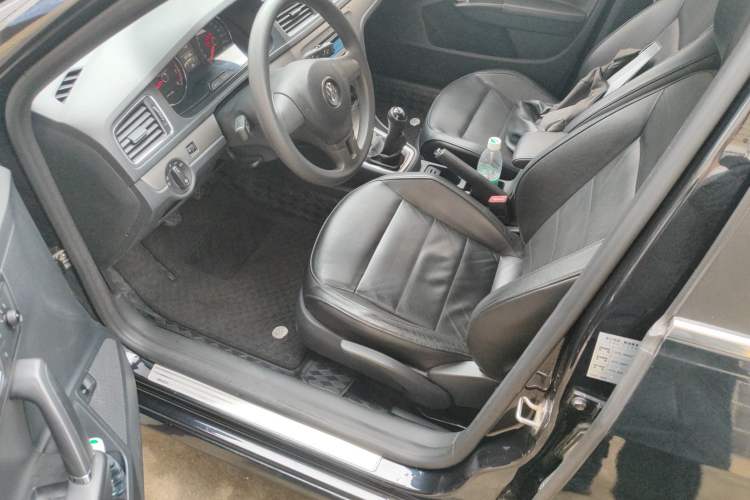 Used Volkswagen Lavida 2013 Restyled Classic 1.6L Manual Comfort Edition Left Front Seat