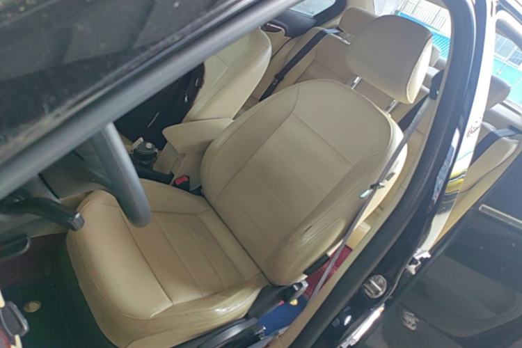 Used Volkswagen Lavida 2013 Restyled Classic 1.6L Automatic Comfort Edition Left Front Seat