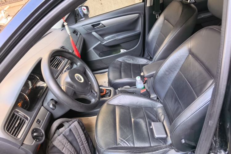 Used Volkswagen Lavida 2013 1.6L Automatic Comfort Edition Left Front Seat