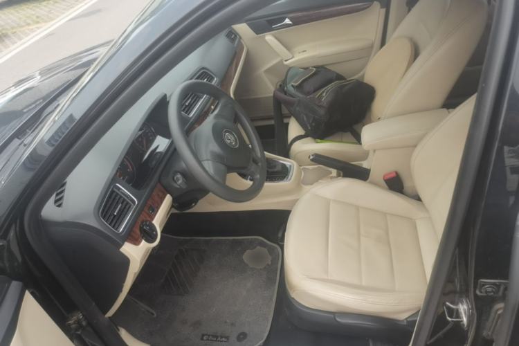 Used Volkswagen Lavida 2013 Restyled Classic 1.6L Automatic Comfort Edition Left Front Seat