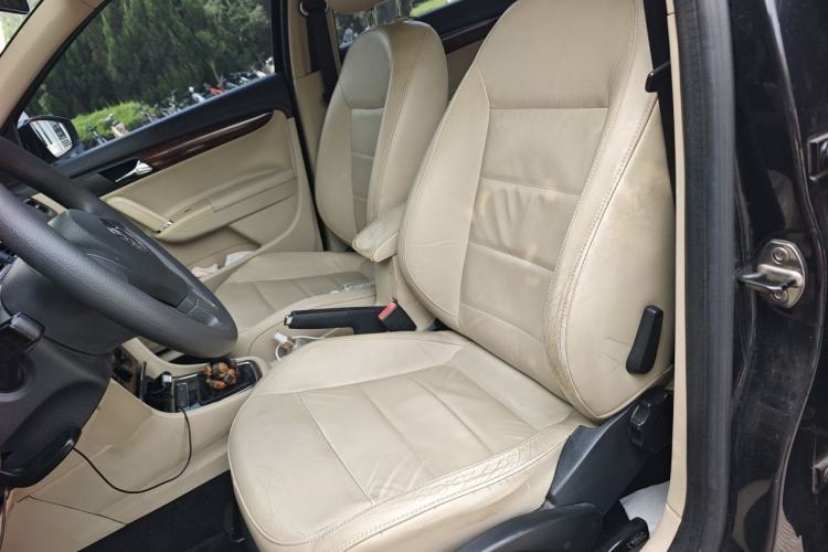 Used Volkswagen Lavida 2013 Restyled Classic 1.6L Manual Comfort Edition Left Front Seat