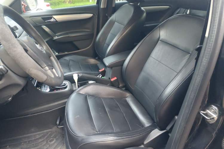 Used Volkswagen Lavida 2013 Restyled Classic 1.6L Automatic Comfort Edition Left Front Seat