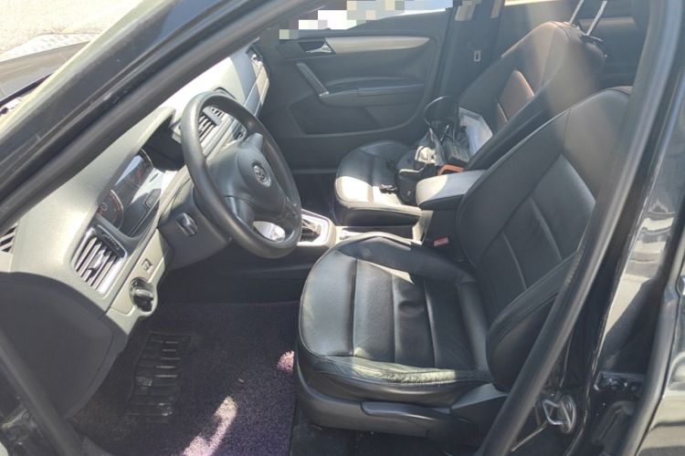 Used Volkswagen Lavida 2013 1.4TSI DSG Comfort Edition Left Front Seat