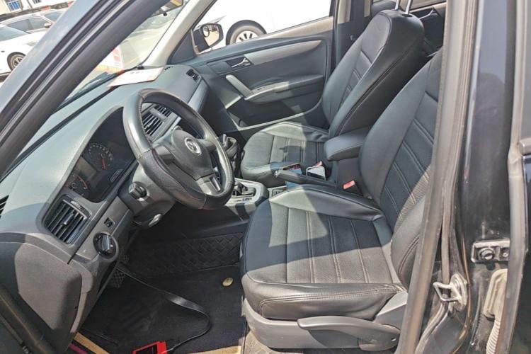 Used Volkswagen Lavida 2013 Revised Classic 1.6L Automatic Fashion Edition Left Front Seat