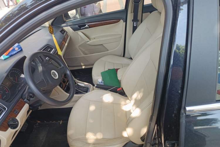 Used Volkswagen Lavida 2013 Restyled Classic 1.6L Automatic Comfort Edition Left Front Seat