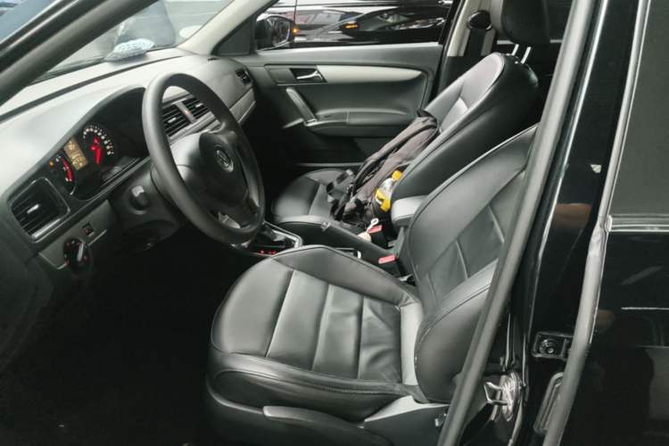 Used Volkswagen Lavida 2013 Revised Version 1.4 TSI DSG Comfort Edition Left Front Seat