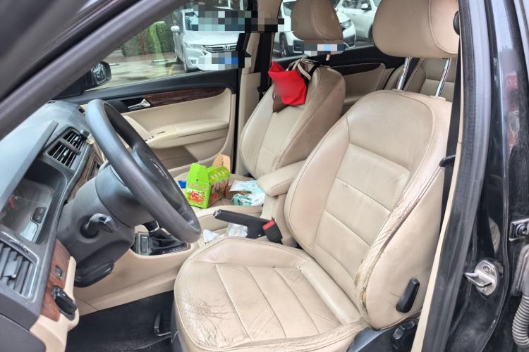 Used Volkswagen Lavida 2013 1.6L Automatic Comfort Edition Left Front Seat