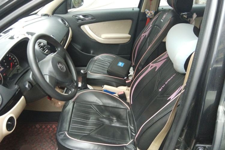 Used Volkswagen Lavida 2013 Classic 1.6L Manual Fashion Edition Left Front Seat