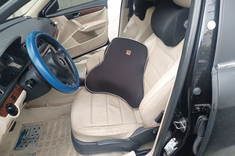 Used Volkswagen Lavida 2013 1.4TSI DSG Comfort Edition Left Front Seat