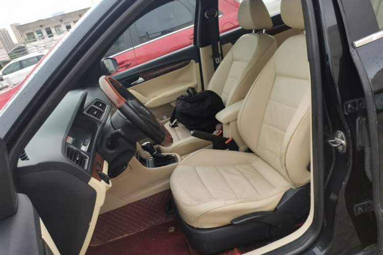 Used Volkswagen Lavida 2013 Restyled Classic 1.6L Automatic Comfort Edition Left Front Seat