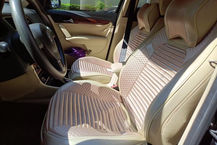 Used Volkswagen Lavida 2013 1.6L Automatic Comfort Edition Left Front Seat