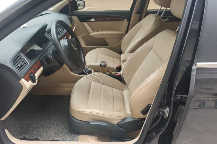 Used Volkswagen Lavida 2013 Restyled Classic 1.6L Automatic Comfort Edition Left Front Seat