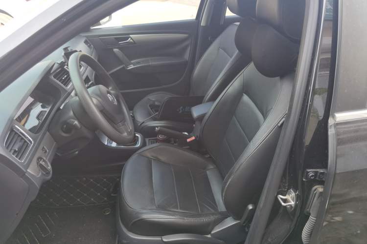 Used Volkswagen Lavida 2013 Restyled Classic 1.6L Manual Comfort Edition Left Front Seat
