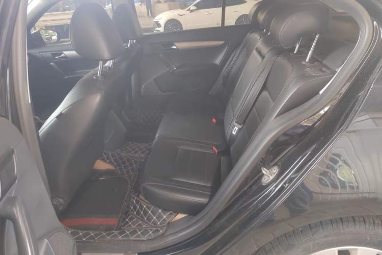 Used Volkswagen Lavida 2013 Restyled Classic 1.6L Manual Comfort Edition Left Rear Seat