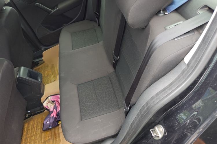 Used Volkswagen Lavida 2013 Revised Classic 1.6L Automatic Fashion Edition Left Rear Seat