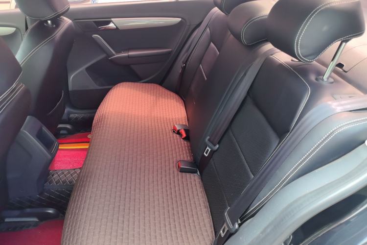 Used Volkswagen Lavida 2013 Revised Classic 1.6L Automatic Fashion Edition Left Rear Seat