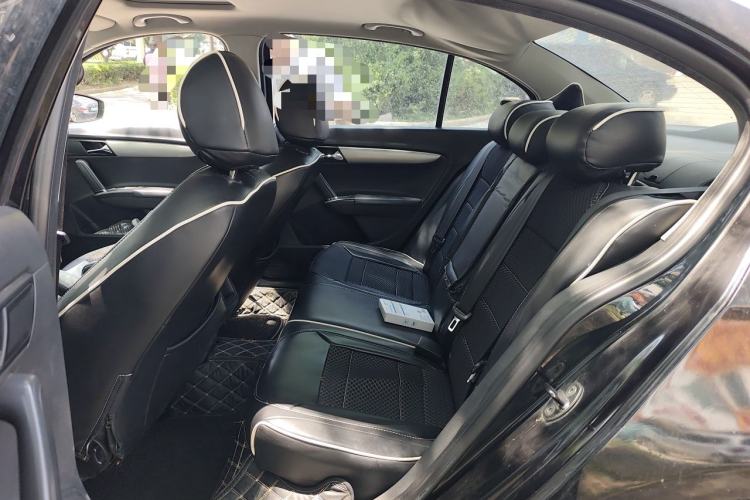 Used Volkswagen Lavida 2013 1.6L Manual Comfort Edition Left Rear Seat