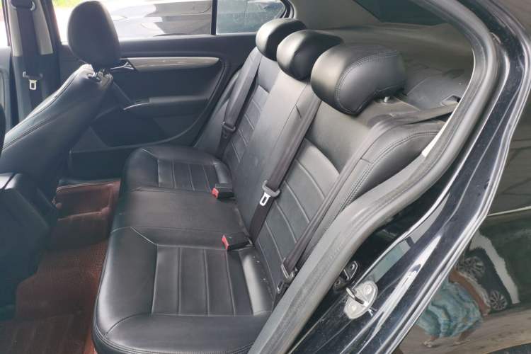 Used Volkswagen Lavida 2013 Revised Classic 1.6L Automatic Fashion Edition Left Rear Seat