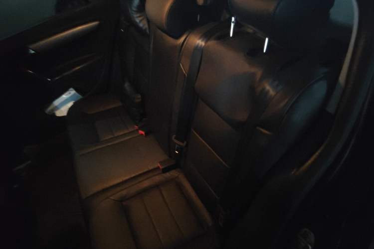 Used Volkswagen Lavida 2013 1.6L Manual Comfort Edition Left Rear Seat
